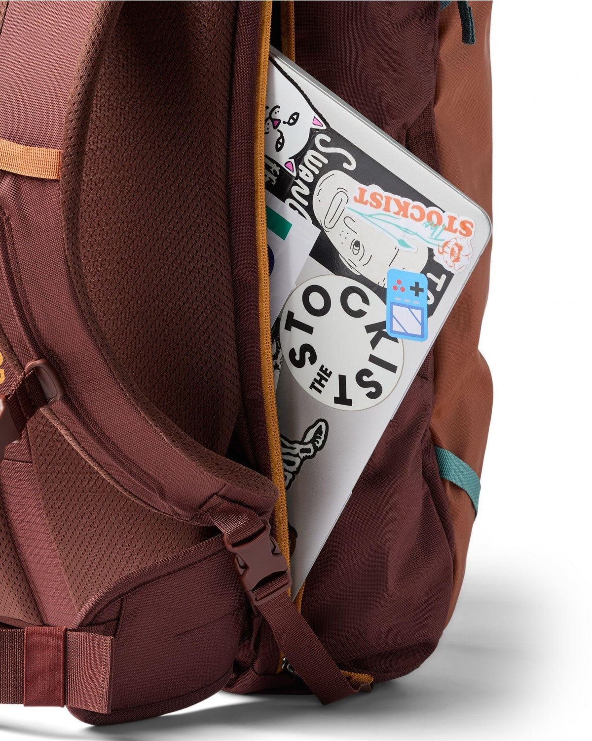 MITTLERER RUCKSACK MIT TASCHEN - Olive