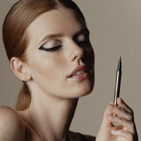 LIGNE NOIR EYELINER image2