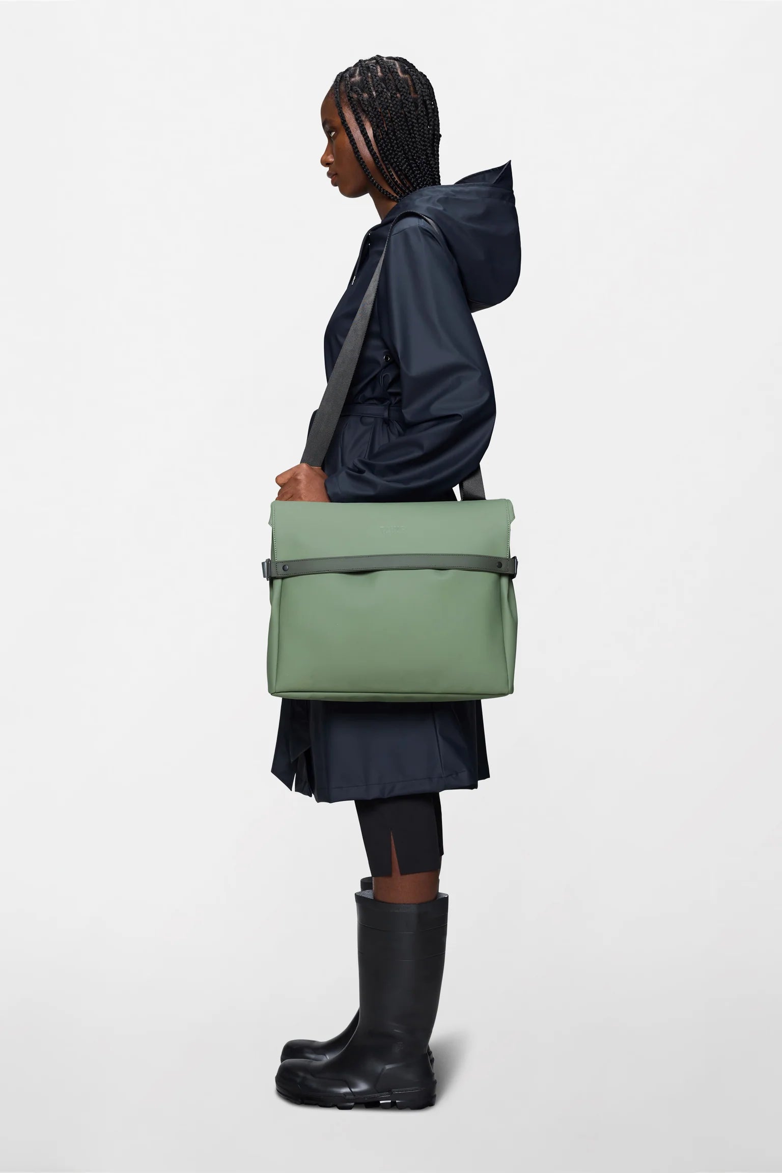 OTG Messenger Bag - Well
