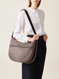 LUNA BAG MEDIUM IN JET - Op Natural/Black image2