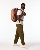 MITTLERER RUCKSACK MIT TASCHEN - Olive