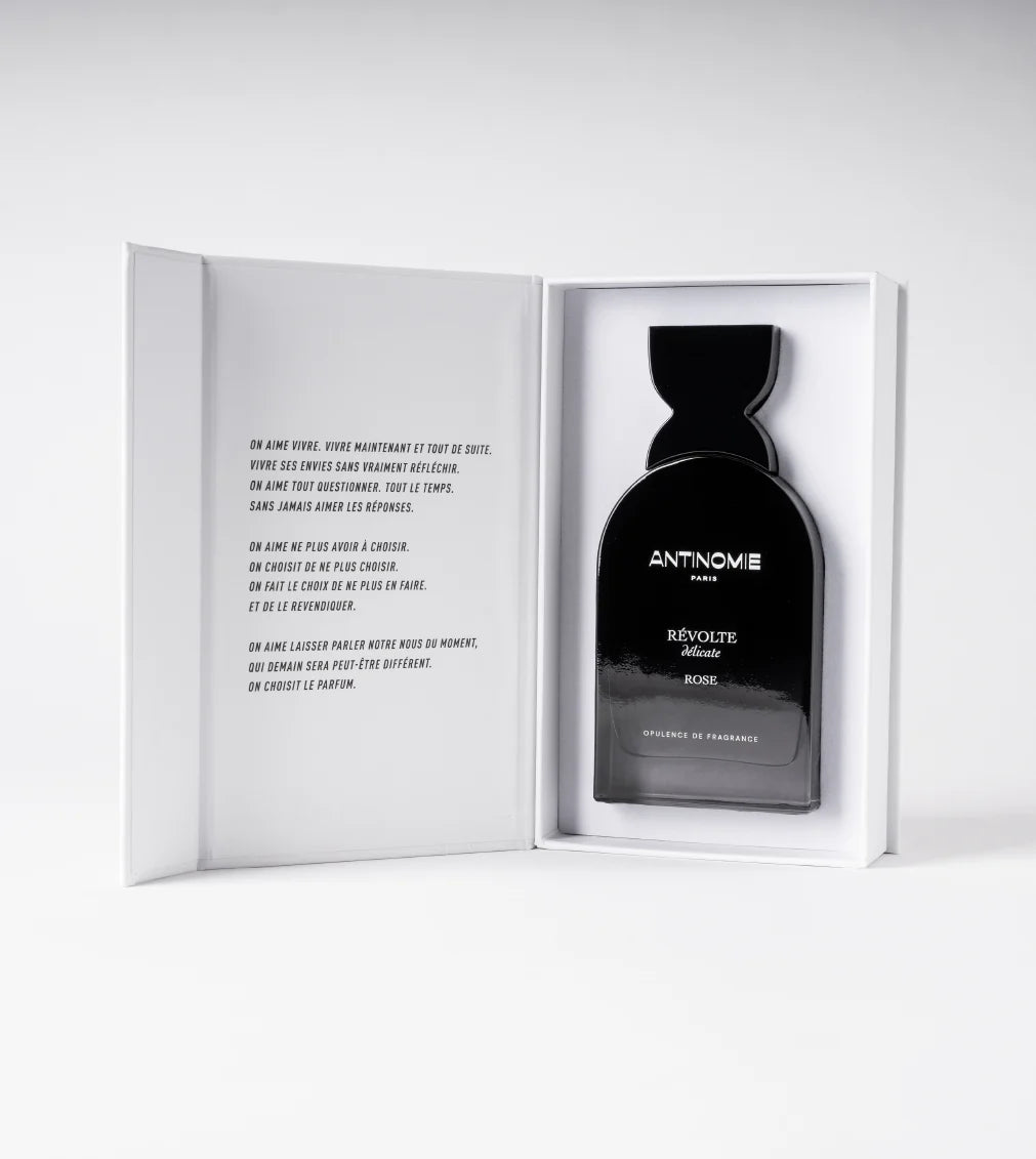 RÉVOLTE DÉLICATE Essence de Parfum